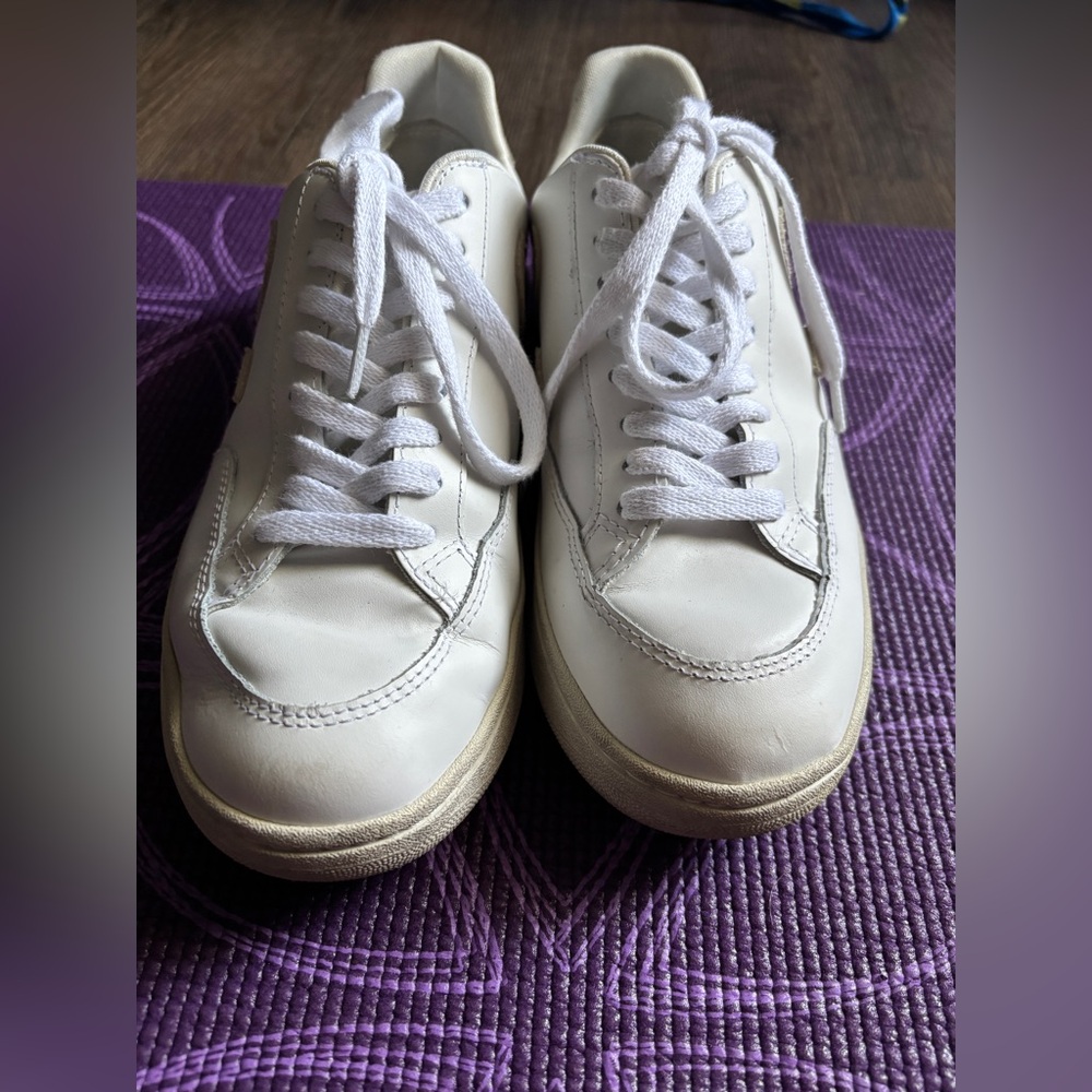 Veja V-12 Leather White Sable Size 39 UK, Size 8 US - Picture 10 of 11